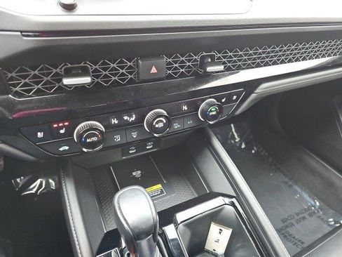 Used 2023 Honda Accord Touring image 25