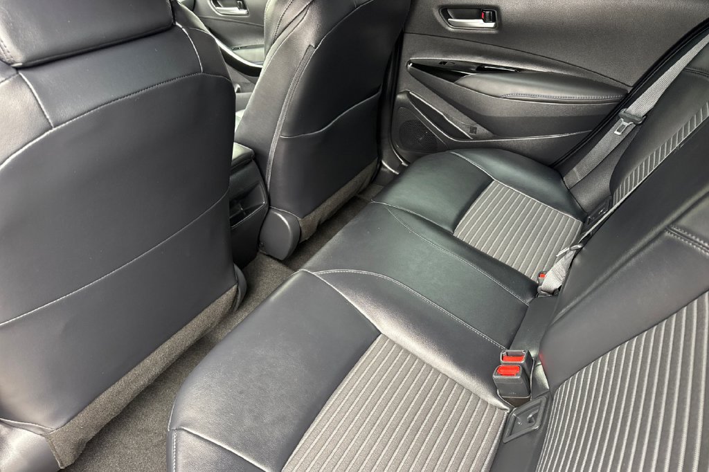 Certified 2020 Toyota Corolla XSE FWD image 11