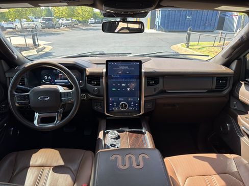 Used 2023 Ford Expedition King Ranch AWD/4WD image 47