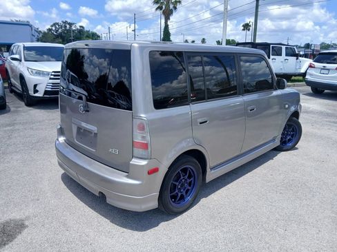 Used 2006 Scion xB FWD image 17