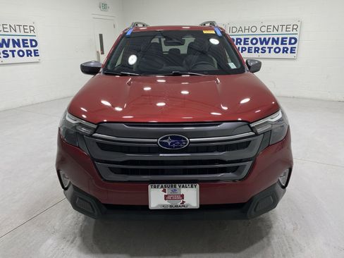 Certified 2025 Subaru Forester Premium image 3