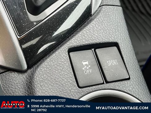 Used 2019 Toyota Corolla SE image 16