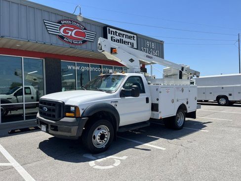 Used 2006 Ford F450 XL image 2