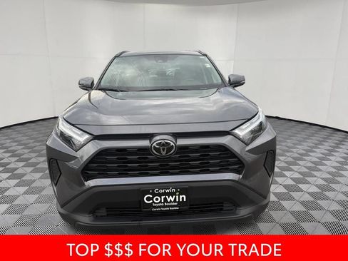 Used 2025 Toyota RAV4 XLE AWD/4WD image 2