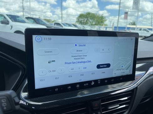 Used 2025 Ford Escape ST-Line w/ Tech Pack #1 image 26