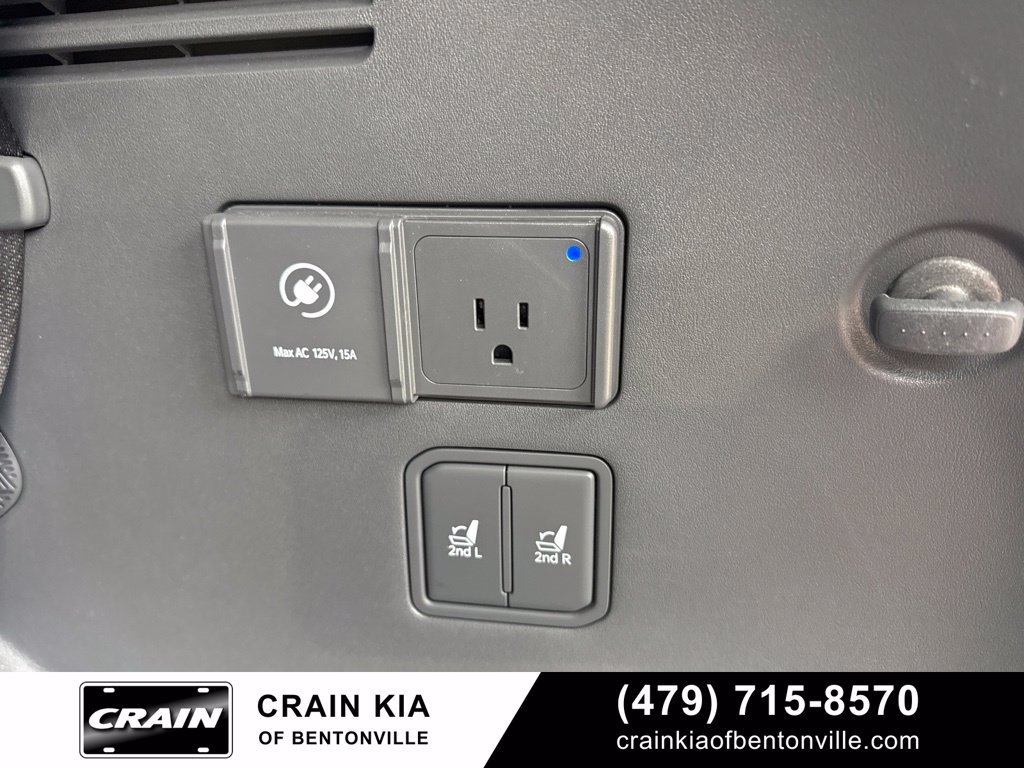 Certified 2024 Kia EV9 Land AWD/4WD image 24