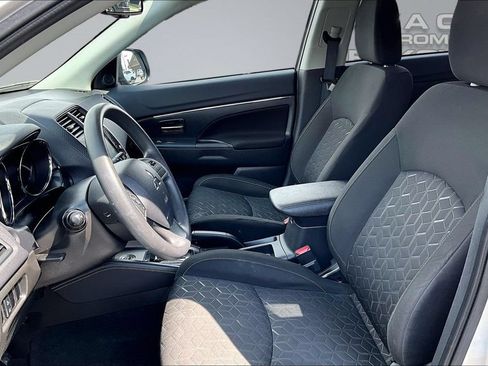 Used 2024 Mitsubishi Outlander Sport ES AWD/4WD image 24