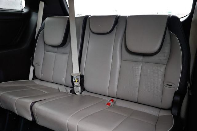 Used 2018 Kia Sedona SX Limited FWD image 28