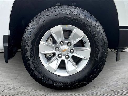 New 2025 Chevrolet Silverado 1500 W/T w/ WT Value Package image 10