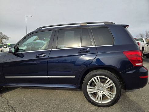 Used 2014 Mercedes-Benz GLK 350 4MATIC w/ Premium 1 Package image 4