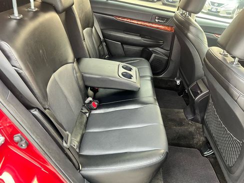 Used 2012 Subaru Outback 2.5i Limited AWD/4WD image 31