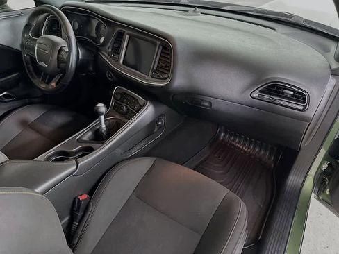 Used 2019 Dodge Challenger R/T w/ Stars & Stripes Edition RWD image 33