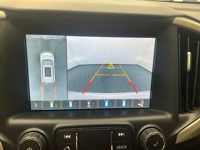 Used 2020 GMC Terrain Denali w/ Denali Premium Package FWD image 5