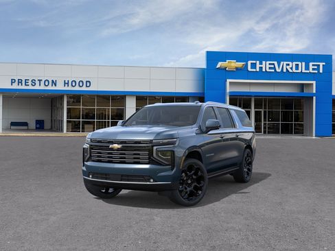New 2026 Chevrolet Suburban High Country AWD/4WD image 8
