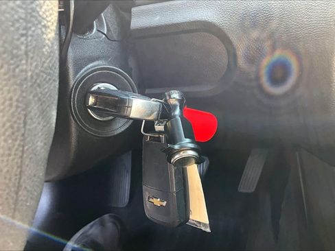 Used 2013 Chevrolet Camaro LS RWD image 12