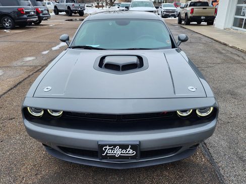 Used 2018 Dodge Challenger R/T Plus image 4