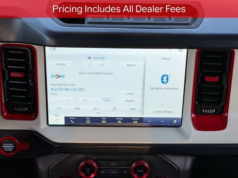 Used 2024 Ford Bronco Heritage Edition AWD/4WD image 18