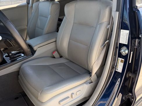 Used 2018 Acura RDX AWD w/ Technology Package image 9