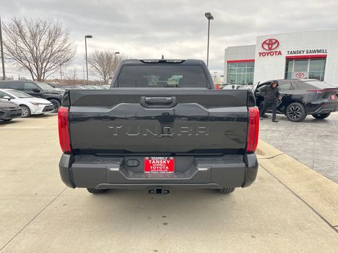 New 2026 Toyota Tundra SR image 4