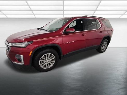Used 2023 Chevrolet Traverse LT AWD/4WD image 3