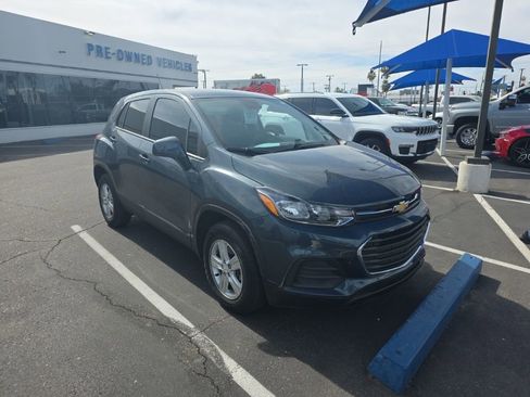 Used 2022 Chevrolet Trax LS w/ Tint and Cruise Package image 2
