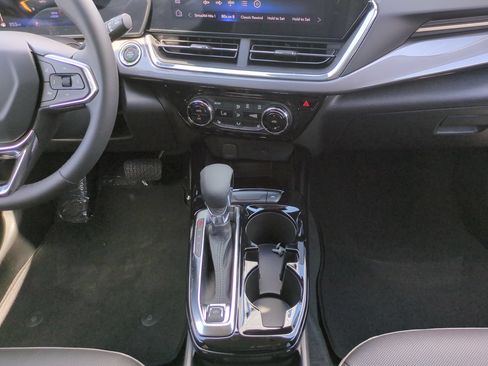 New 2026 Chevrolet Trax ACTIV w/ Driver Confidence Package FWD image 18