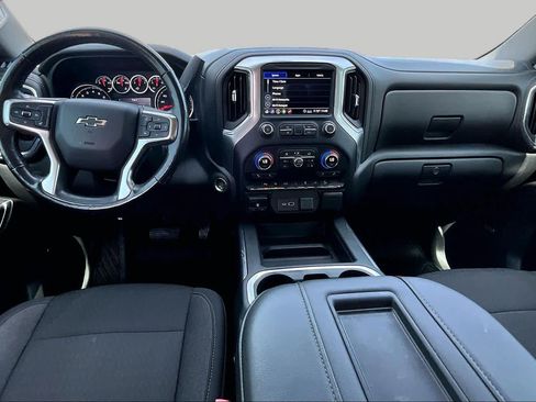 Used 2020 Chevrolet Silverado 1500 LT Trail Boss AWD/4WD image 14