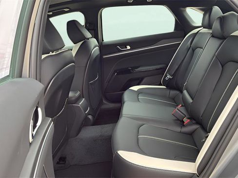 New 2026 Kia K5 GT-Line w/ GT-Line Premium Package image 24