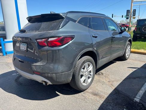 Used 2020 Chevrolet Blazer LT FWD image 2