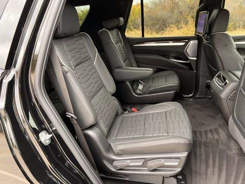 Certified 2026 Cadillac Escalade Platinum Sport image 31