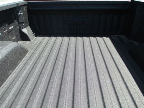 New 2026 GMC Sierra 1500 AT4 w/ AT4 Premium Package AWD/4WD image 7