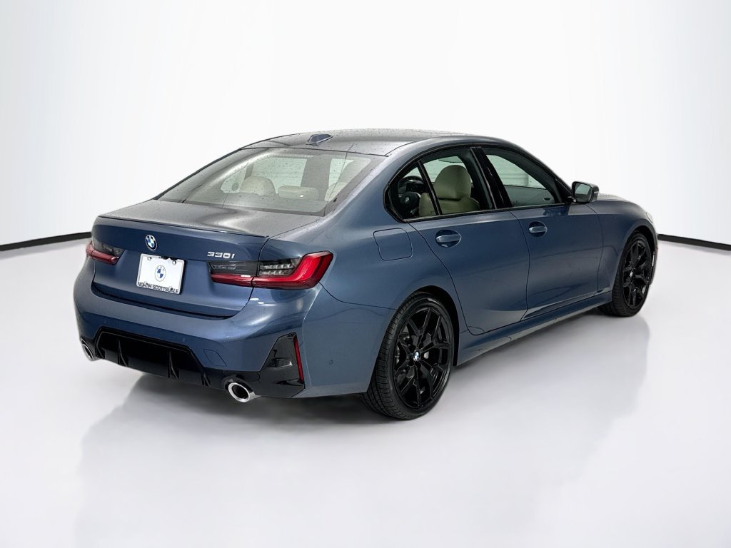 Certified 2026 BMW 330i Sedan w/ M Sport Package RWD image 5