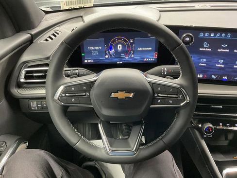 New 2026 Chevrolet Traverse LT w/ Sun and Wheel Package image 32