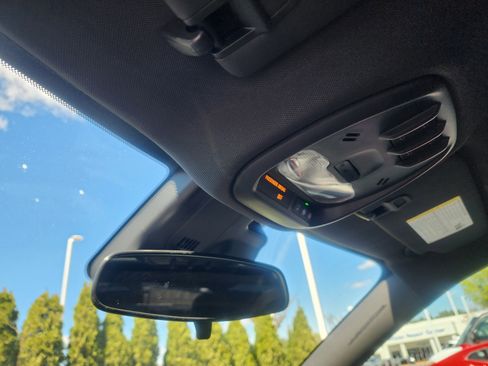 New 2026 Chevrolet Trax RS w/ Sunroof Package image 37