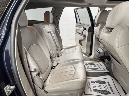 Used 2017 Buick Enclave Leather w/ Trailering Package FWD image 10