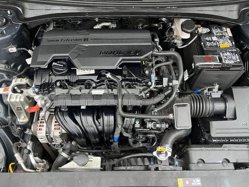 Used 2023 Hyundai Elantra SEL w/ Convenience Package image 29