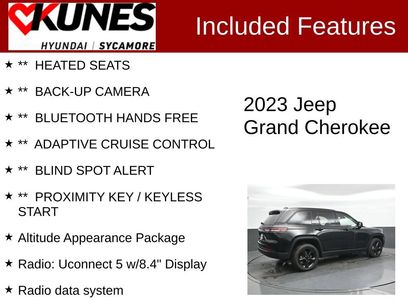 Used 2023 Jeep Grand Cherokee Altitude