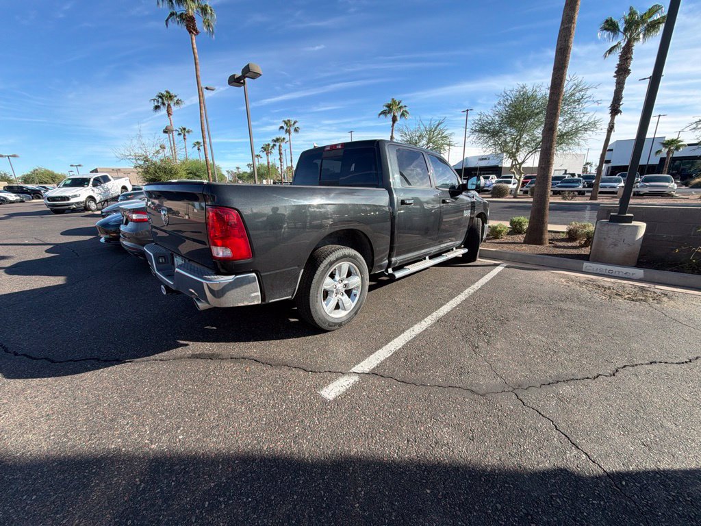 Used 2015 RAM 1500 Big Horn RWD image 4