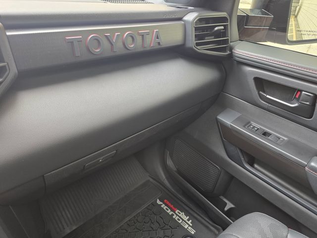 Used 2024 Toyota Sequoia TRD Pro AWD/4WD image 40
