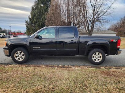 Used 2011 GMC Sierra 1500 SLE w/ Power Tech Package