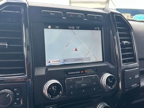 Used 2018 Ford F150 Lariat w/ Equipment Group 502A Luxury image 12