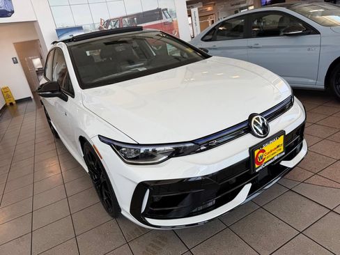 New 2026 Volkswagen Golf AWD/4WD image 6