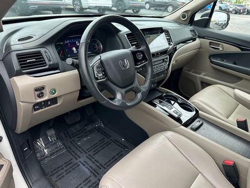Used 2019 Honda Pilot Touring image 31