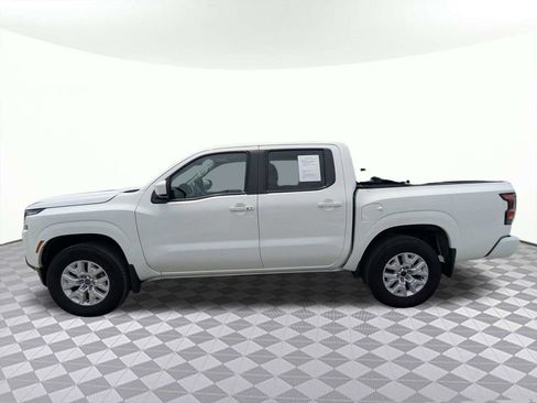 Used 2024 Nissan Frontier SV w/ SV Convenience Package AWD/4WD image 6