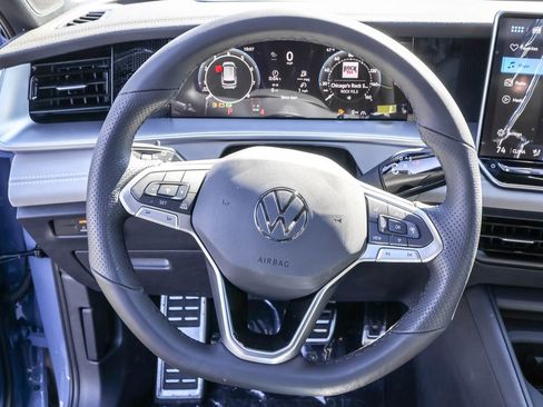 New 2026 Volkswagen Tiguan SE R-Line image 26