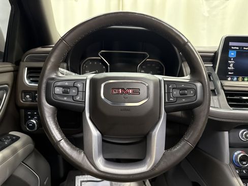 Used 2021 GMC Yukon SLT w/ SLT Premium Package AWD/4WD image 16