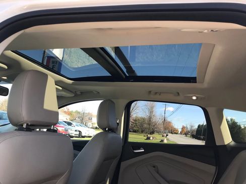 Used 2018 Ford Escape SEL w/ Ford Safe & Smart Package image 3