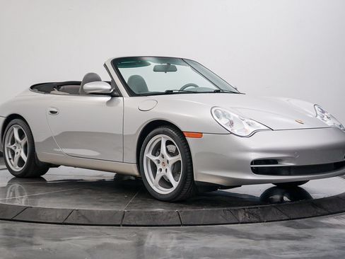 Used 2003 Porsche 911 Carrera RWD image 15