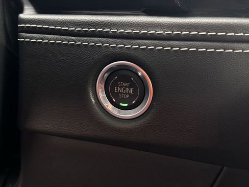 New 2026 Cadillac Escalade ESV Sport w/ LPO, Floor Liner Package image 17