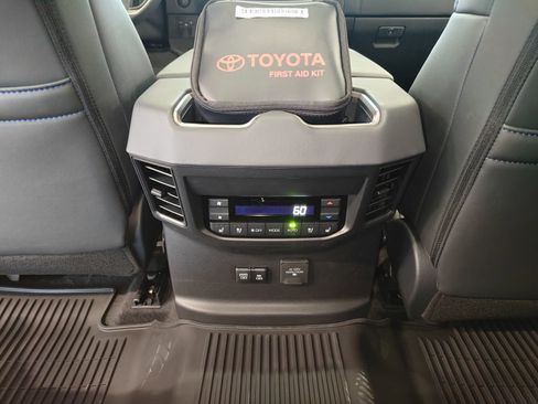 New 2026 Toyota Sequoia Platinum image 32